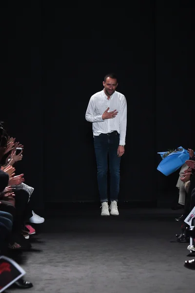 Look 31